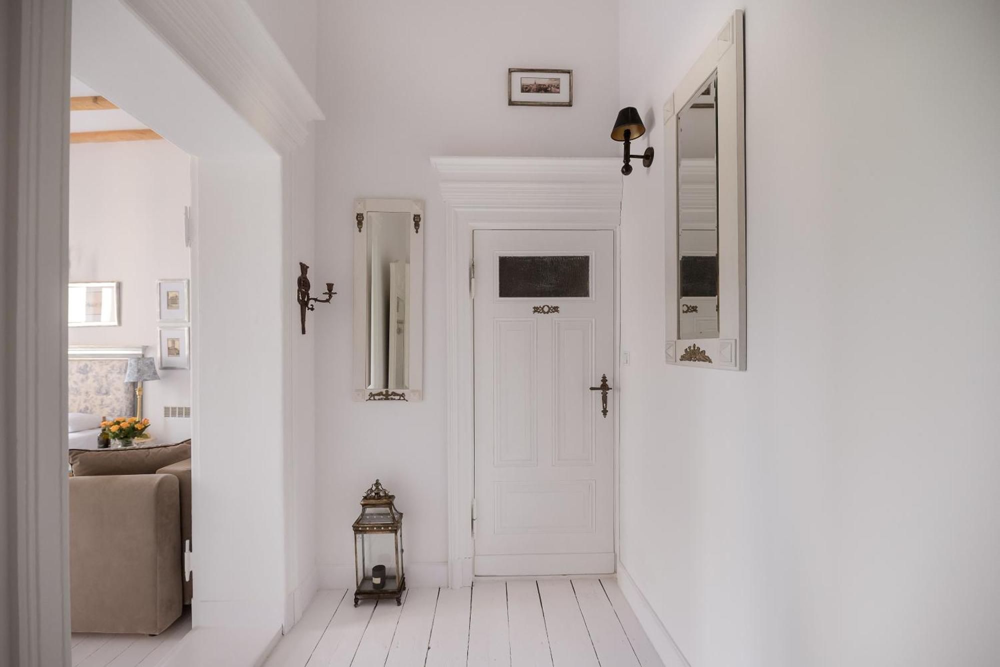 White Provance Apartment Torun Exterior photo
